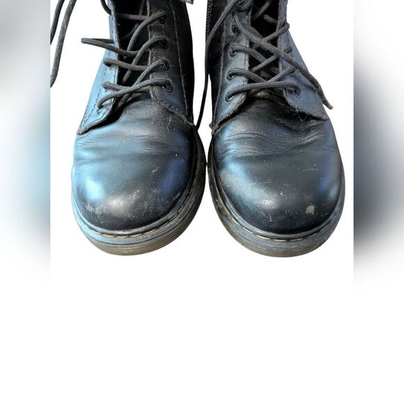Dr. Martens Black Boots with Lace-Up Front and Padded Ankle - Picture 3 of 6